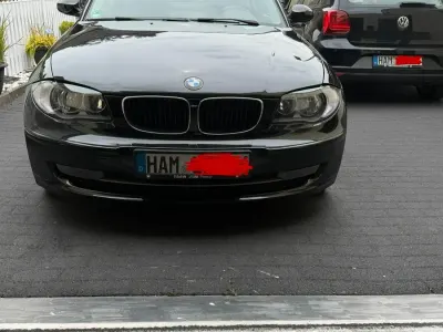 Gebraucht BMW 116 122 PS (89 kW) 2007 Schwarz Kleinwagen