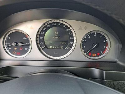 Gebraucht Mercedes C180 Avantgarde 156 PS (114 kW) 2008 Grau Limousine