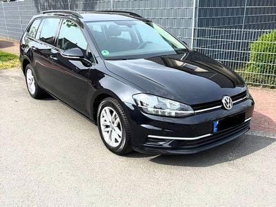 Usata VW Golf VII Comfortline 116 CV (85 kW) 2019 Nero Station wagon