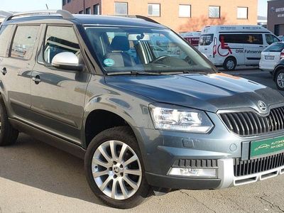 Gebraucht Skoda Yeti Ambition 110 PS (80 kW) 2017 Grau SUV
