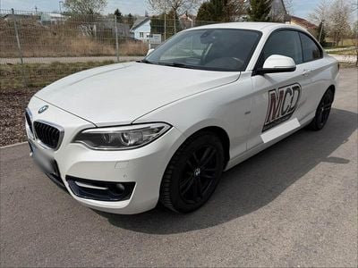 Gebraucht BMW 218 Sport Line 150 PS (110 kW) 2016 Weiß Coupé