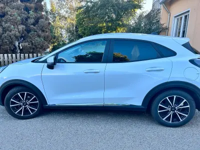 Gebraucht Ford Puma Titanium 125 PS (91 kW) 2022 Weiß SUV