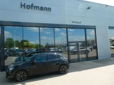 Gebraucht Peugeot e-208 GTi 100 kW (136 PS) 2023 Schwarz Kleinwagen