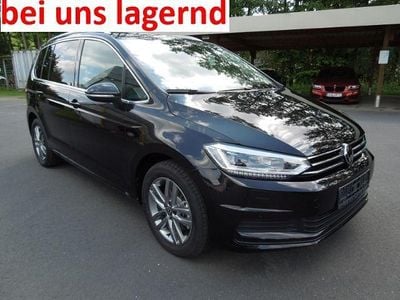Neu VW Touran 150 PS (110 kW) 2025 Grenadillschwarz Van / Kleinbus