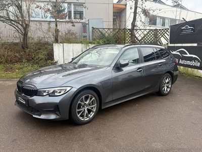 BMW 330e