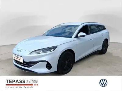 Neu BYD Seal Boost 199 PS (146 kW) 2026 Weiss Kombi