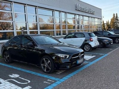 Gebraucht Mercedes A250 AMG 160 PS (117 kW) 2021 Schwarz Limousine