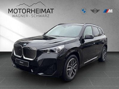 Neu BMW iX1 Performance 230 kW (313 PS) 2025 Schwarz SUV