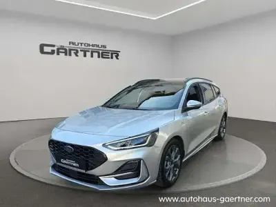 Gebraucht Ford Focus ST-Line X 155 PS (114 kW) 2025 Silber Limousine
