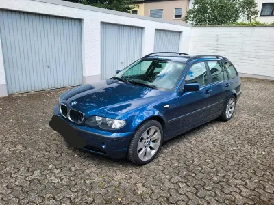 Gebraucht BMW 320 150 PS (110 kW) 2004 Blau Kombi