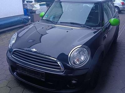 Gebraucht Mini ONE Salt 75 PS (55 kW) 2013 Midnight black metallic Kleinwagen