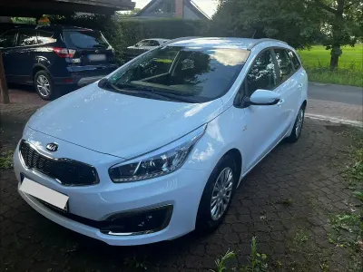 Gebraucht Kia Ceed Sportswagon Edition 7 101 PS (74 kW) 2017 Weiß Kombi