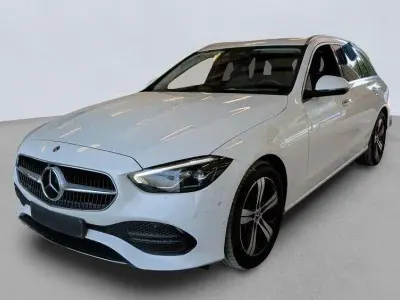 Gebraucht Mercedes C220 Avantgarde 200 PS (147 kW) 2023 Weiß Kombi