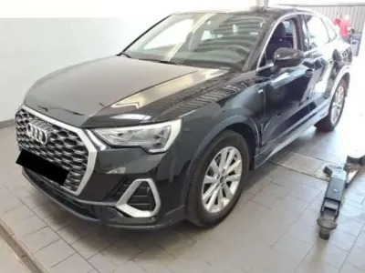 Gebraucht Audi Q3 Sportback S-Line 150 PS (110 kW) 2022 Mythosschwarz metallic SUV