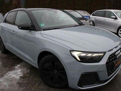 Grau Gebraucht 2022 Audi A1 Sportback Advanced Kleinwagen | 19.990 € (Guter Preis)