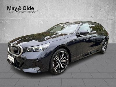 Gebraucht BMW 520 Performance 190 PS (139 kW) 2025 Carbonschwarz metallic Kombi