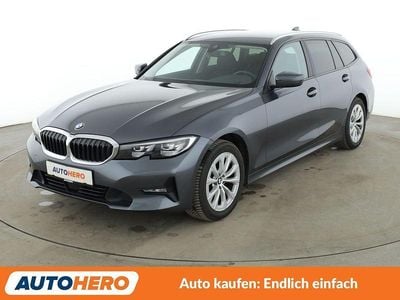 Grau Gebraucht 2021 BMW 318 Advantage Kombi | 22.820 € (Fairer Preis)
