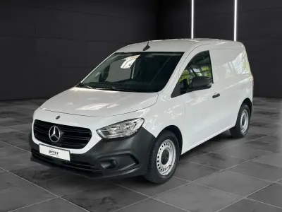 Używany Mercedes Citan 110 95 KM (69 kW) 2023 Biały Minivan