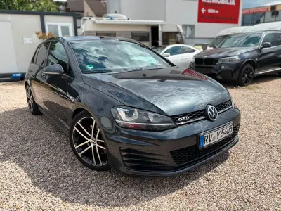 Gebraucht VW Golf VII GTD 184 PS (135 kW) 2015 Grau Limousine