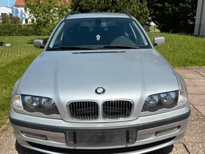 Gebraucht BMW 320 136 PS (100 kW) 2001 Kombi