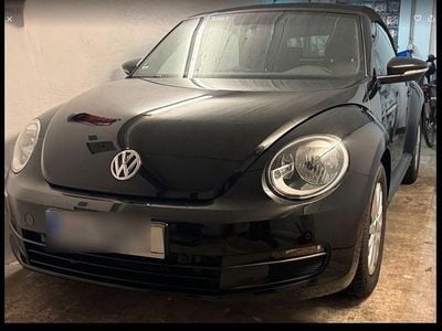 Gebraucht VW Beetle Allstar 105 PS (77 kW) 2015 Schwarz Kleinwagen