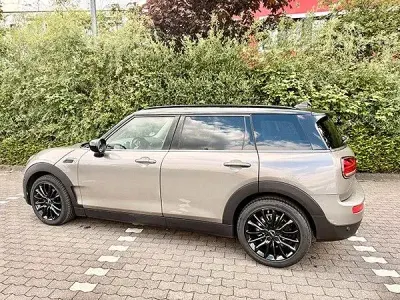 Occasion Mini Cooper Clubman Essential 136 ch (100 kW) 2019 Argent Break