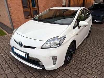 Gebraucht Toyota Prius Comfort 136 PS (100 kW) 2015 Weiß Limousine