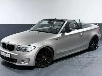 Usata BMW 120 Cabriolet Advantage 177 CV (130 kW) 2011 Argento Cabrio