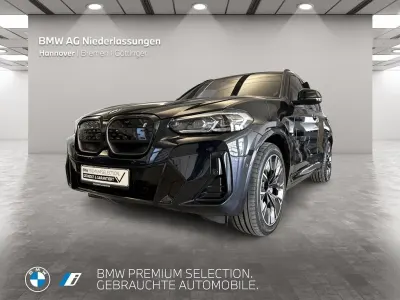 Begagnad BMW iX3
