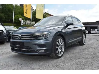 Gebraucht VW Tiguan Allspace Highline 179 PS (131 kW) 2019 Grau metallic (metallic) SUV