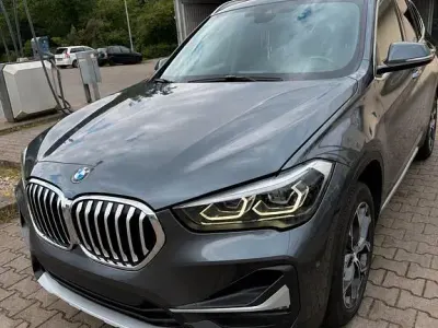 Gebraucht BMW X1 Sport Line 190 PS (139 kW) 2019 Grau SUV