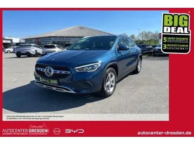 Gebraucht Mercedes GLA220 Style 190 PS (139 kW) 2022 Denimblau  metalliclack SUV