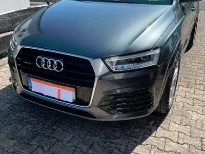 Gebraucht Audi Q3 S-Line 180 PS (132 kW) 2016 Grau SUV