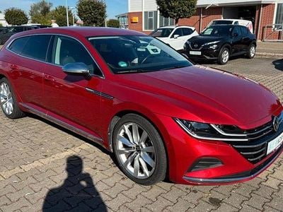 Usata VW Arteon Elegance 190 CV (139 kW) 2021 Rosso Station wagon