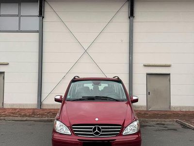 Usata Mercedes Viano 204 CV (150 kW) 2010 Rosso Monovolume