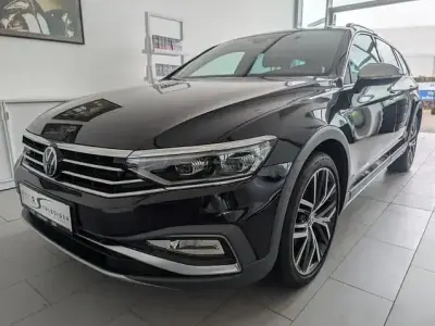 Używany VW Passat Alltrack 200 KM (147 kW) 2021 Czarny Kombi