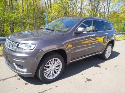 Usata Jeep Grand Cherokee Summit 250 CV (183 kW) 2018 Grigio SUV
