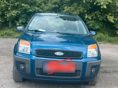 Gebraucht Ford Fusion 101 PS (74 kW) 2009 Blau Kleinwagen