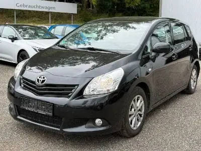Gebraucht Toyota Verso Edition 126 PS (92 kW) 2011 Schwarz Van / Kleinbus