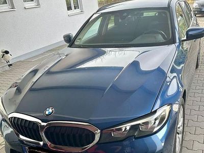Usata BMW 320 190 CV (139 kW) 2022 Blu Station wagon