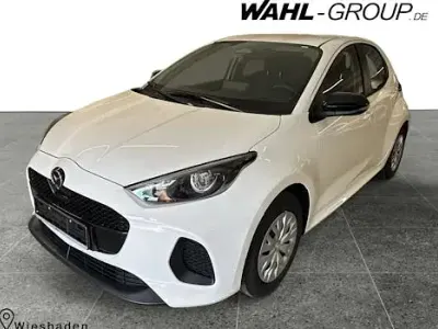 Neu Mazda 2 Prime-Line 116 PS (85 kW) 2026 Weiß Kleinwagen