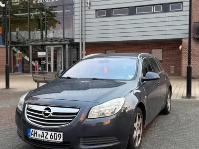 Gebraucht Opel Insignia 160 PS (117 kW) 2009 Blau Limousine