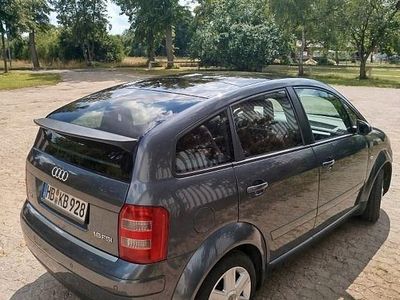Audi A2