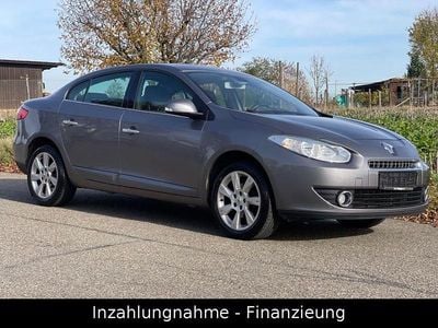 Grau Gebraucht 2010 Renault Fluence Dynamique Limousine | 5.600 €