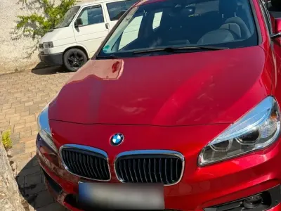 Gebraucht BMW 225 iPerformance 224 PS (164 kW) 2017 Rot Kombi