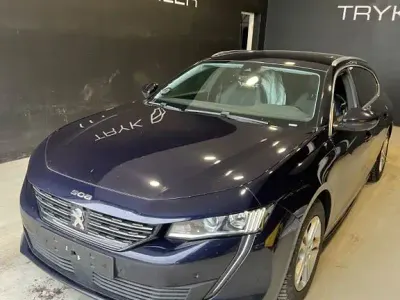 Gebraucht Peugeot 508 SW Allure 131 PS (96 kW) 2021 Blau Kombi