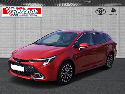 Rot Gebraucht 2024 Toyota Corolla Team Kombi | 31.290 € (Fairer Preis)