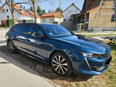 Gebraucht Peugeot 508 Allure 181 PS (133 kW) 2021 Blau Kombi
