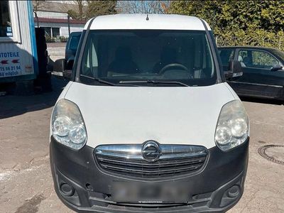 Gebraucht Opel Combo 104 PS (76 kW) 2013 Weiß Van / Kleinbus