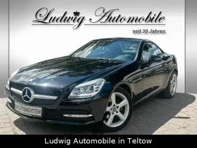 Gebraucht Mercedes SLK200 184 PS (135 kW) 2011 Schwarz Cabrio